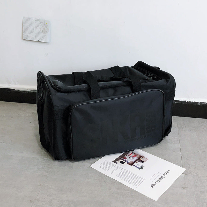 Spacious Athletes Sports Bag for football, basketball or other sports
