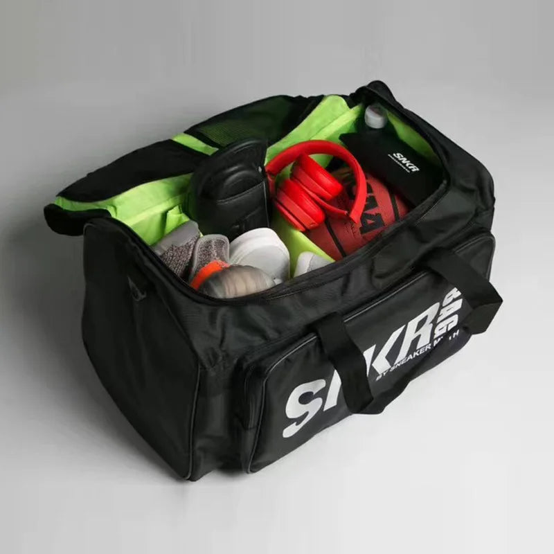 Spacious Athletes Sports Bag for football, basketball or other sports