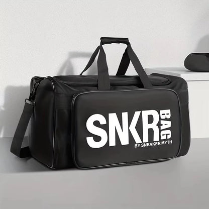 Spacious Athletes Sports Bag for football, basketball or other sports
