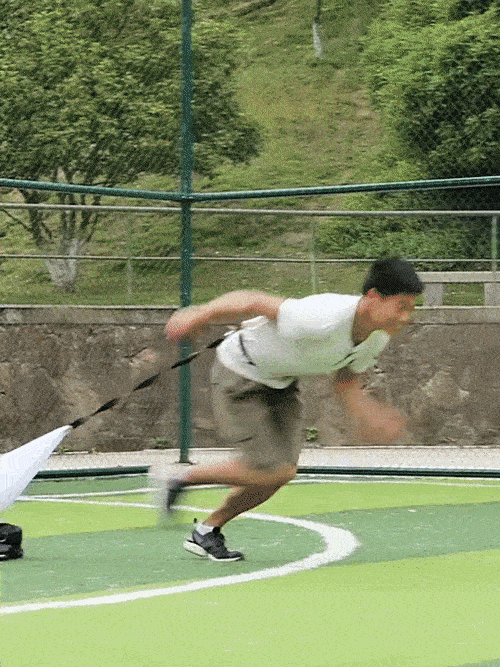 Running Parachute for training