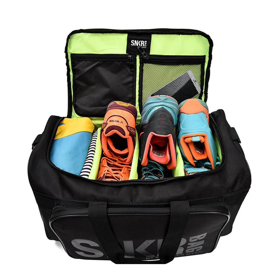 Spacious Athletes Sports Bag for football, basketball or other sports